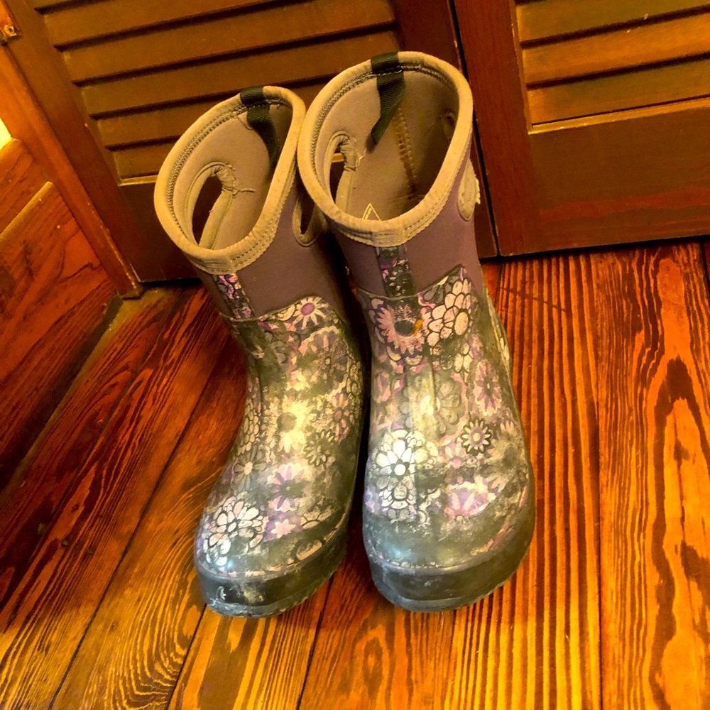 Bogs!  Cute and waterproof!